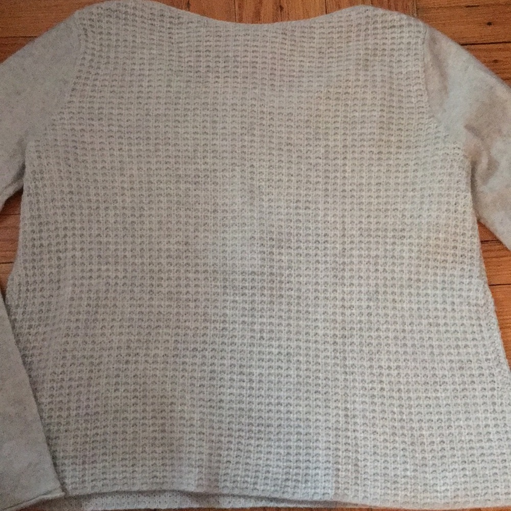 Neiman Marcus Sweater View 5